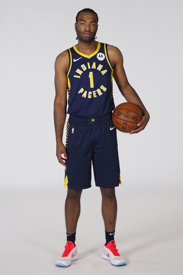 苦乐交织的 苦乐交织的