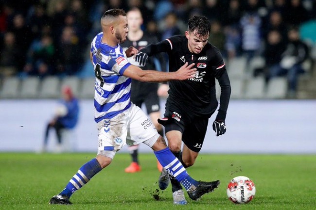 这场历史性 这场历史性