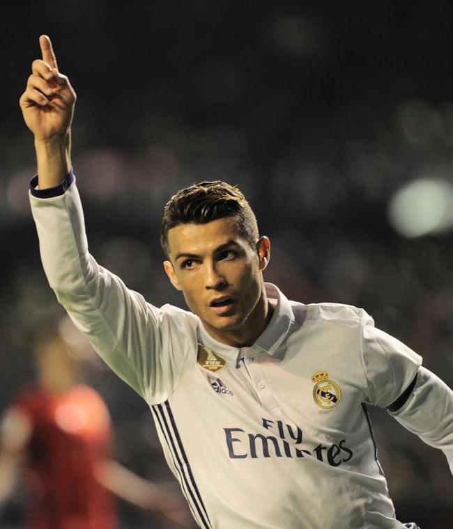 凭借彼得罗 凭借彼得罗