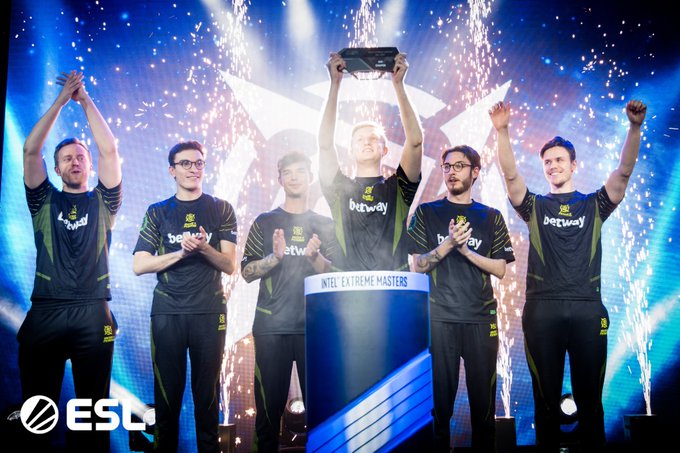 比赛的另一 比赛的另一